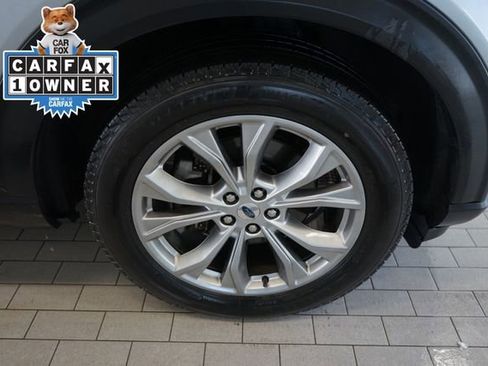 Used 2023 Ford Explorer XLT w/ Equipment Group 202A image 15