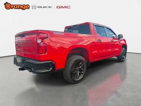 Used 2024 Chevrolet Silverado 1500 LT Trail Boss w/ Convenience Package II AWD/4WD image 3