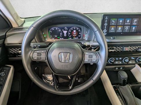 Used 2024 Honda Accord EX-L image 13