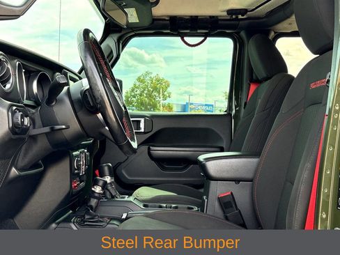 Used 2020 Jeep Wrangler Unlimited Rubicon w/ Quick Order Package 28Y Recon AWD/4WD image 15