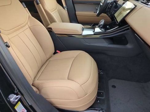 New 2027 Land Rover Range Rover Sport SE AWD/4WD image 18