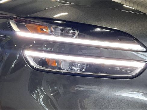 Used 2026 Genesis G70 2.5T RWD image 24