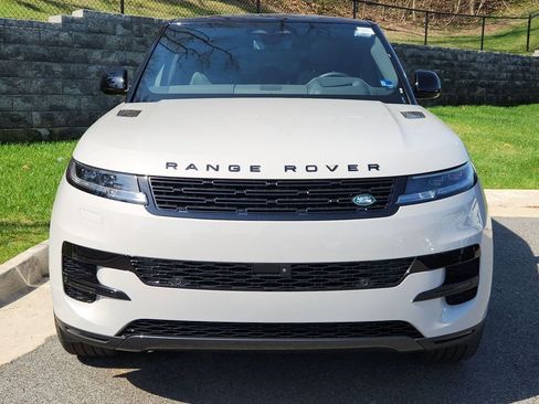 New 2026 Land Rover Range Rover Sport SE AWD/4WD image 8