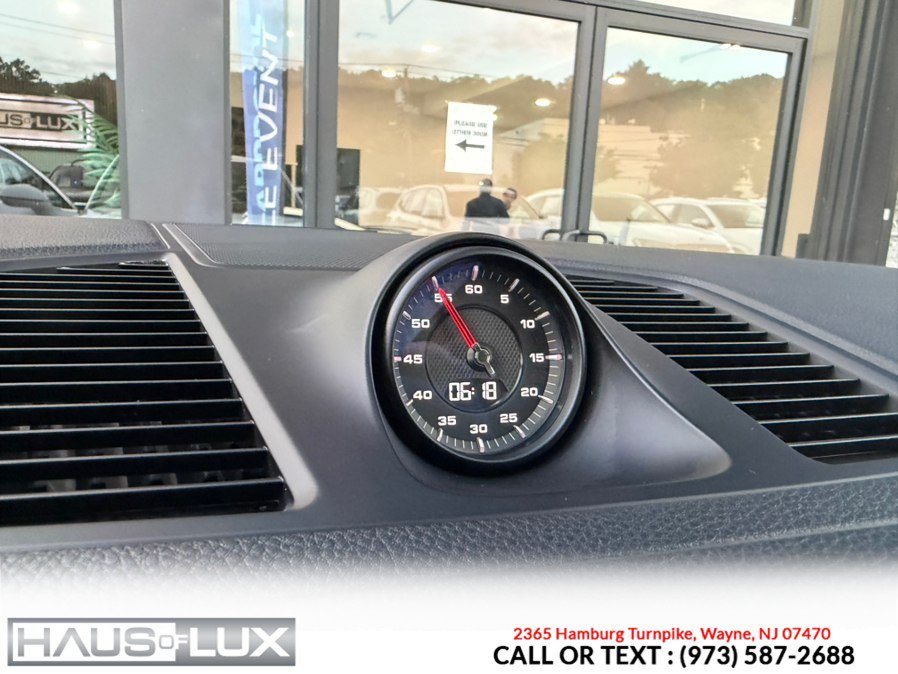 Used 2020 Porsche Cayenne AWD/4WD image 34