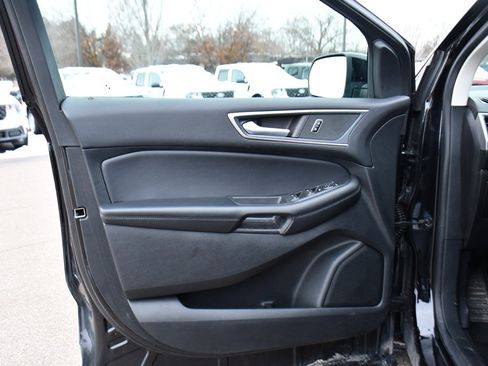 Used 2024 Ford Edge SEL w/ Convenience Package image 22