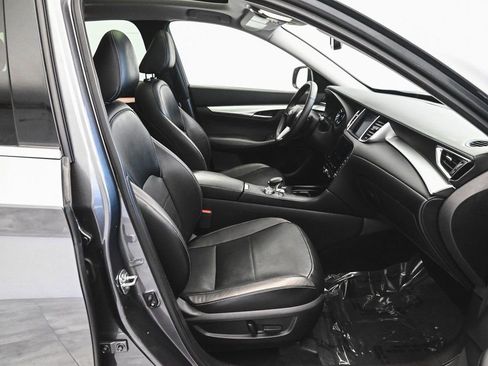 Used 2022 INFINITI QX50 Essential image 35