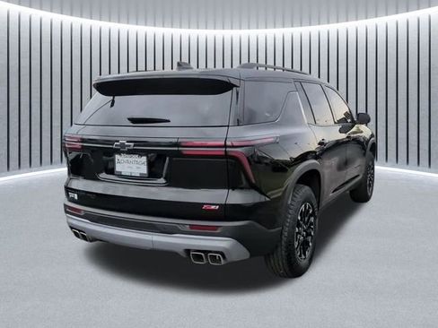 Certified 2024 Chevrolet Traverse Z71 w/ LPO, Floor Liner Package AWD/4WD image 6