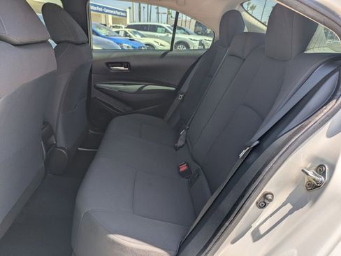 Used 2020 Toyota Corolla LE w/ Carpet Mat Package (TMS) FWD image 17
