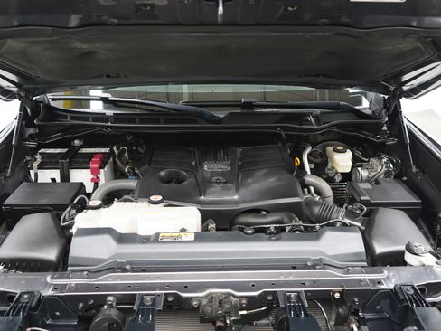 Used 2022 Toyota Tundra SR5 AWD/4WD image 29