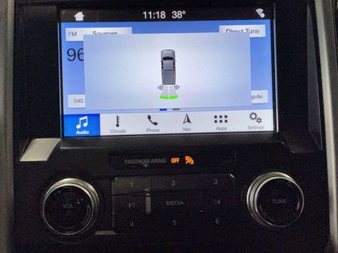 Used 2019 Ford F150 Platinum w/ Equipment Group 701A Luxury image 24