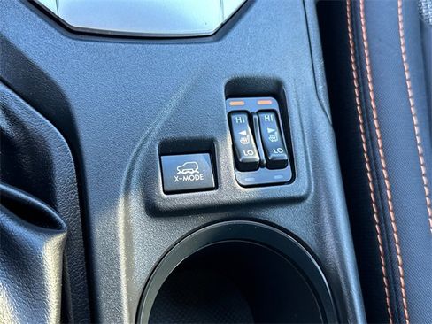 Used 2021 Subaru Crosstrek 2.0i Premium w/ Moonroof Package image 27