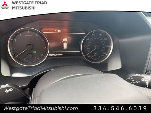 New 2026 Mitsubishi Outlander Trail Edition AWD/4WD image 10