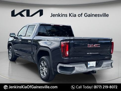 Used 2025 GMC Sierra 1500 SLT AWD/4WD image 5