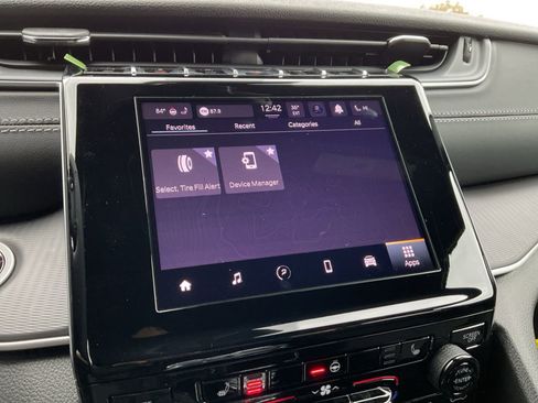 New 2025 Jeep Grand Cherokee Altitude AWD/4WD image 26