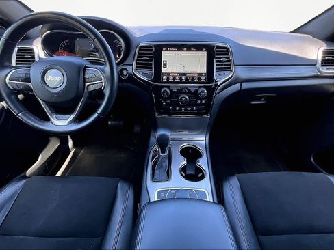 Used 2022 Jeep Grand Cherokee Laredo X AWD/4WD image 16