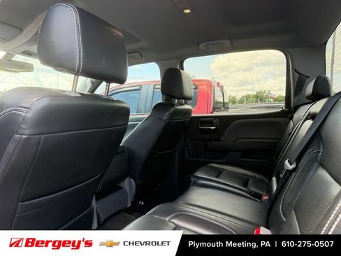 Used 2018 Chevrolet Silverado 1500 Custom w/ Custom Value Package AWD/4WD image 10