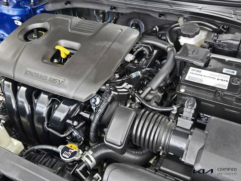 Certified 2021 Kia Forte LXS image 20