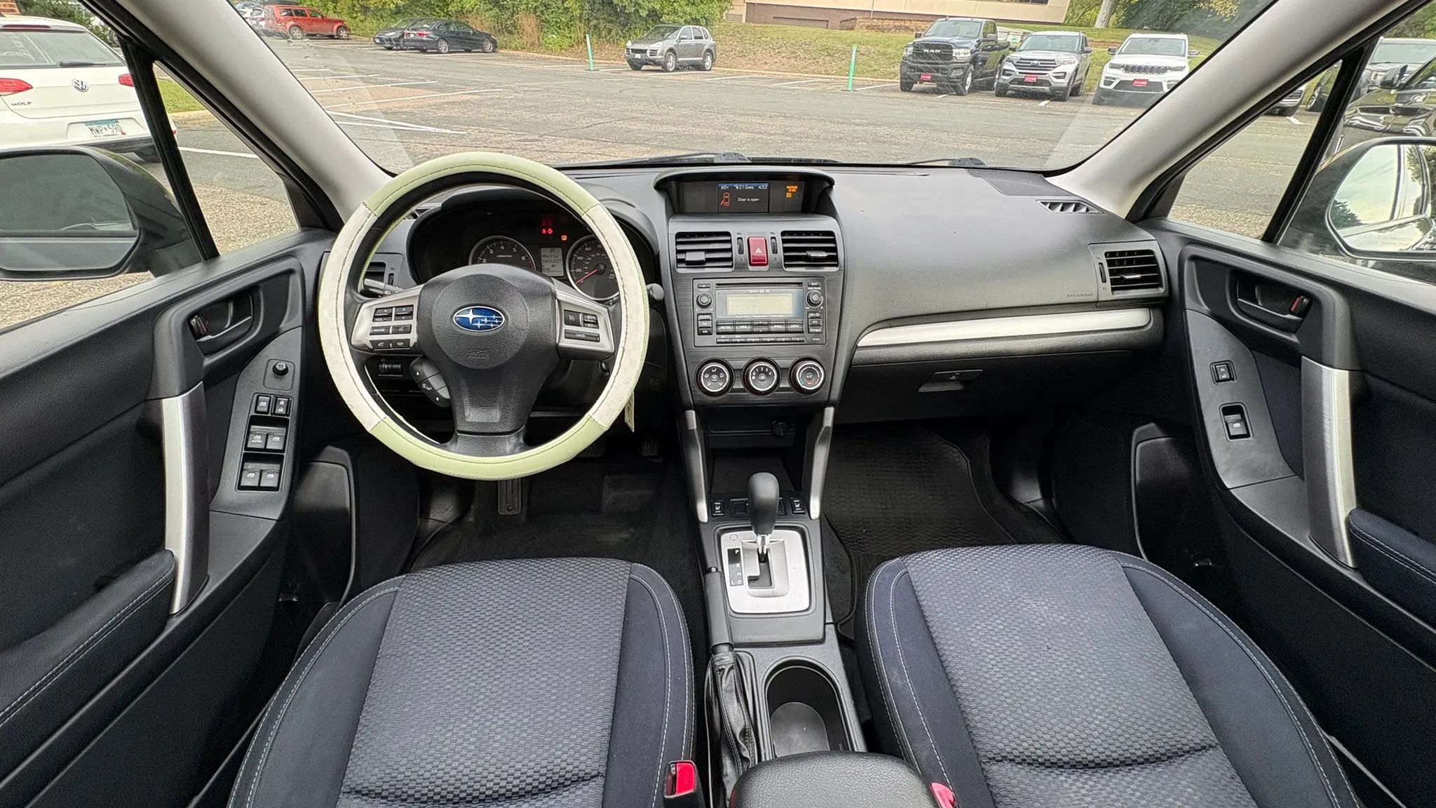 Used 2015 Subaru Forester 2.5i Premium w/ All-Weather Package AWD/4WD image 26