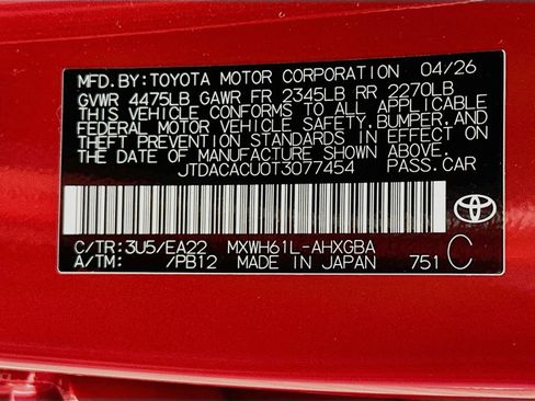 New 2026 Toyota Prius Plug-In Hybrid FWD image 32