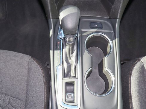 Used 2024 Chevrolet Equinox LT image 20