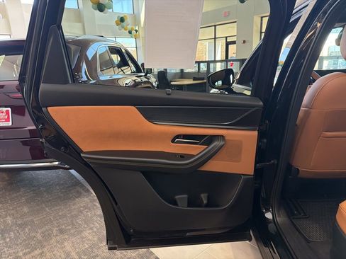 Used 2025 MAZDA CX-70 3.3 Turbo S w/ Premium Plus AWD/4WD image 15