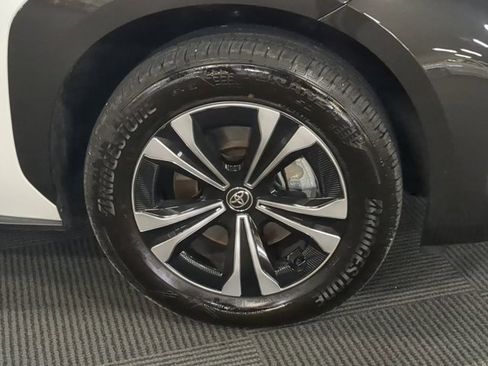 Used 2024 Toyota bZ4X XLE image 11