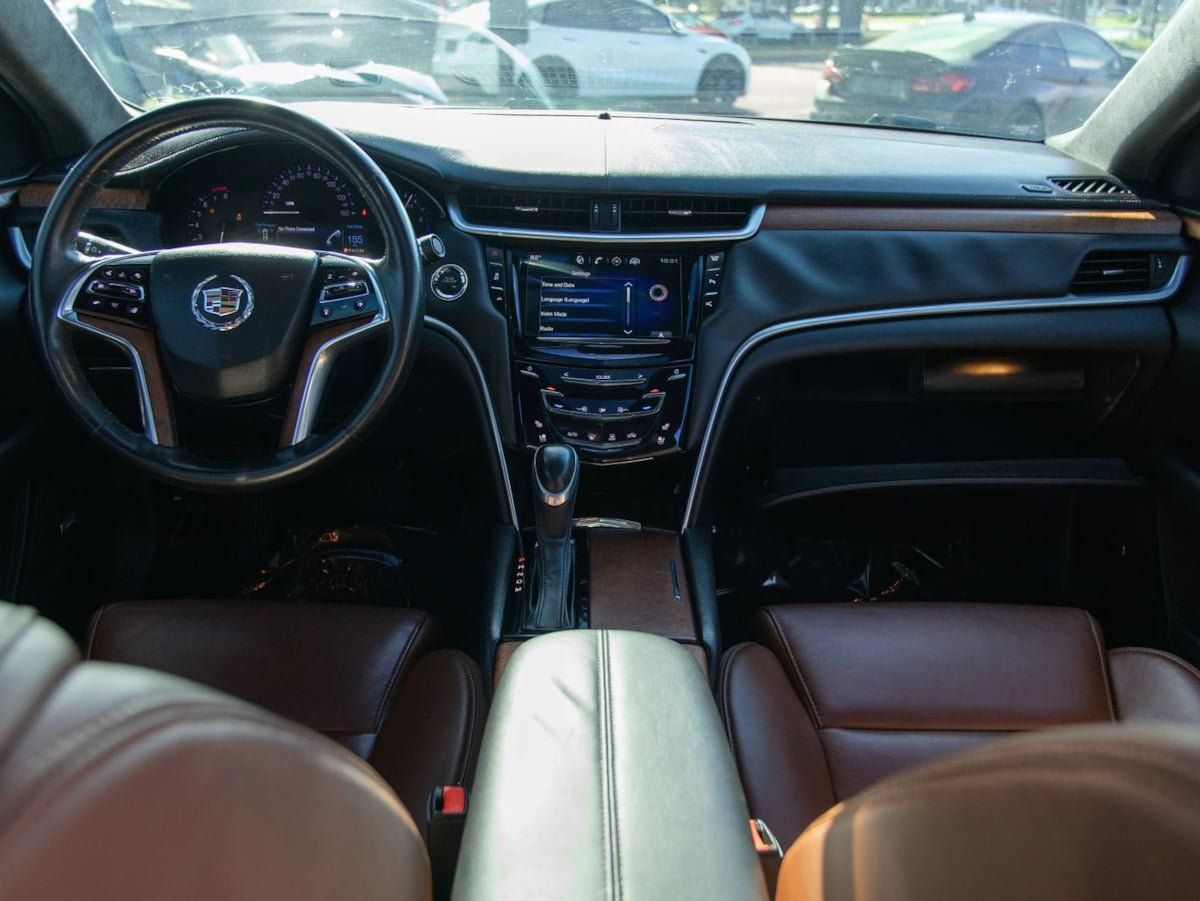 Used 2015 Cadillac XTS Luxury w/ Driver Awareness Package FWD image 26