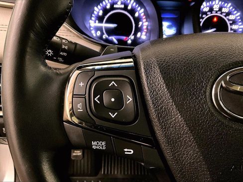 Used 2017 Toyota Avalon Limited w/ All Weather Liner Package image 17