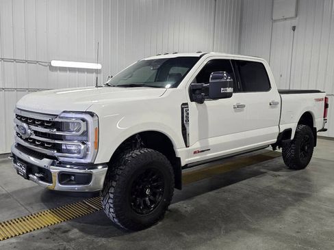 Used 2023 Ford F350 King Ranch w/ Tremor Off-Road Package AWD/4WD image 2