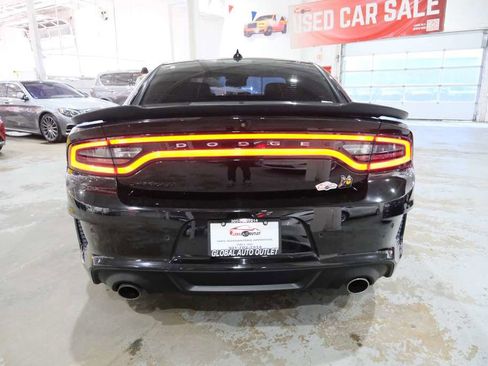Used 2021 Dodge Charger Scat Pack image 9