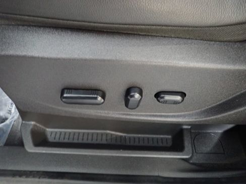 Used 2014 Ford Escape Titanium FWD image 26
