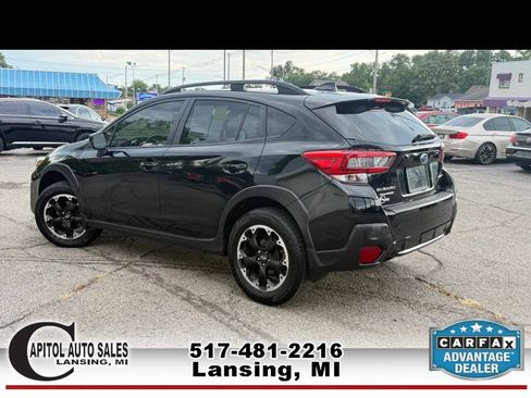 Used 2021 Subaru Crosstrek 2.0i Premium w/ Moonroof Package AWD/4WD image 6