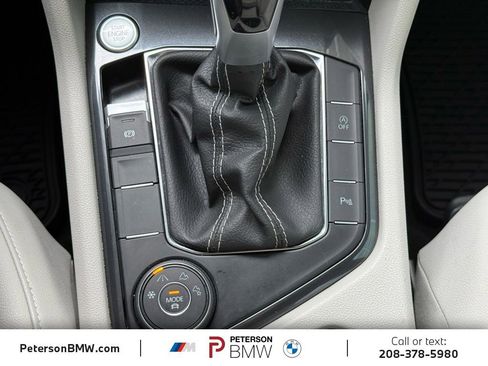 Used 2023 Volkswagen Tiguan SE R-Line image 37