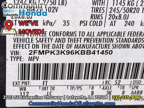 Used 2019 Ford Edge Titanium FWD image 19