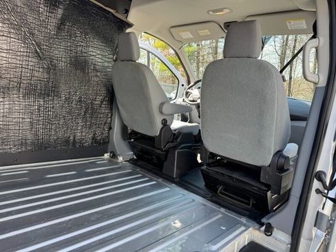 Used 2018 Ford Transit 350 148 Low Roof image 43