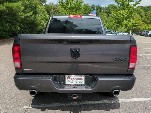 Used 2018 RAM 1500 Express w/ Express Value Package AWD/4WD image 5