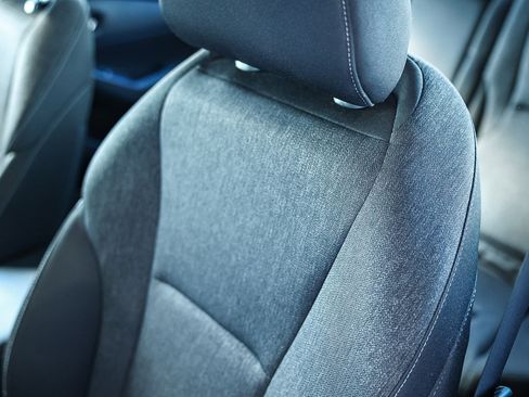 Used 2025 Honda Accord SE image 31