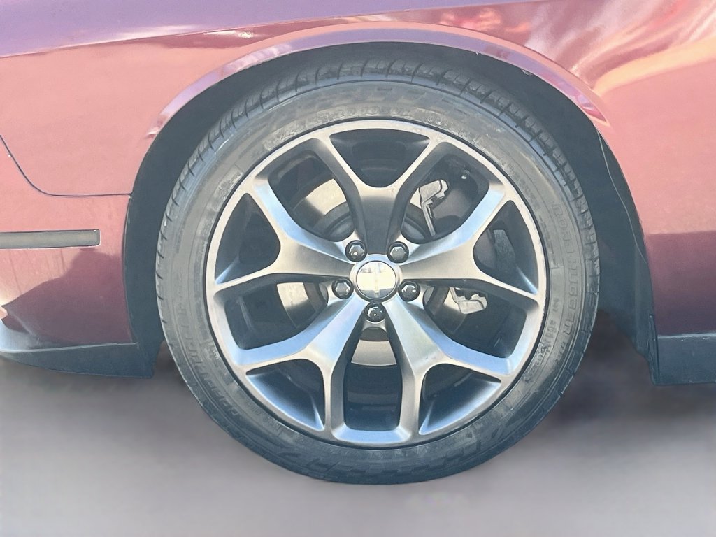 Used 2020 Dodge Challenger R/T RWD image 28