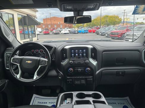 Used 2021 Chevrolet Silverado 2500 LTZ AWD/4WD image 17