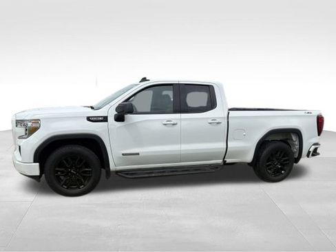 Used 2019 GMC Sierra 1500 Elevation w/ X31 Off-Road Package AWD/4WD image 12