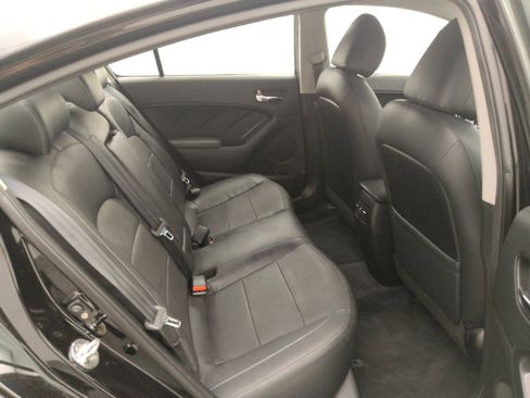 Used 2018 Kia Forte EX FWD image 19
