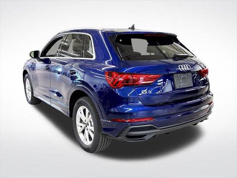 Certified 2025 Audi Q3 2.0T Premium Plus w/ Premium Plus Package AWD/4WD image 3