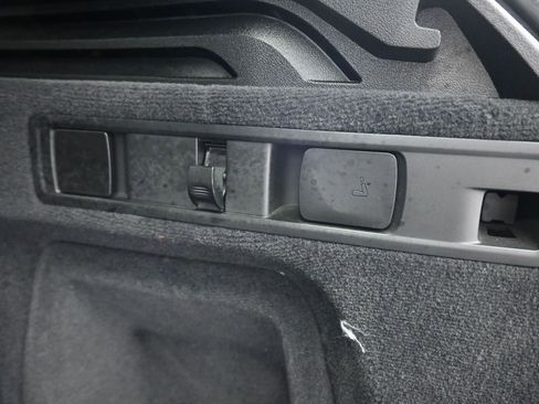 Used 2020 BMW X5 xDrive40i w/ Premium Package image 51