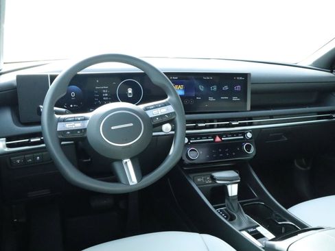 New 2026 Hyundai Santa Cruz SEL FWD image 10