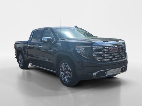 Used 2023 GMC Sierra 1500 Denali w/ Denali Reserve Package AWD/4WD image 8