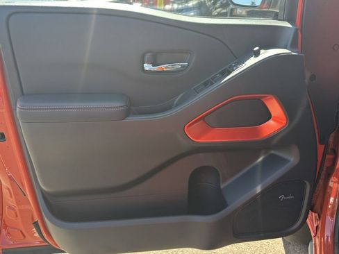 New 2025 Nissan Frontier PRO-4X w/ Pro Convenience Package image 13