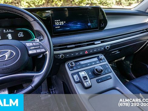 Used 2025 Hyundai Palisade SEL FWD image 34