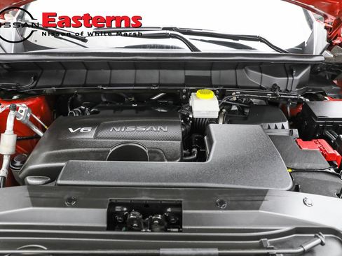 Used 2024 Nissan Pathfinder SL w/ SL Premium Package image 7