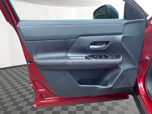 Used 2026 Nissan Kicks SV FWD image 15