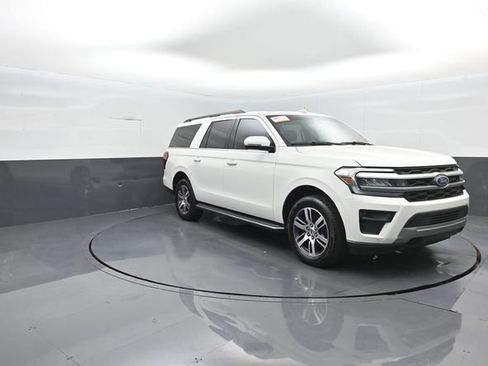 Certified 2022 Ford Expedition Max XLT AWD/4WD image 2
